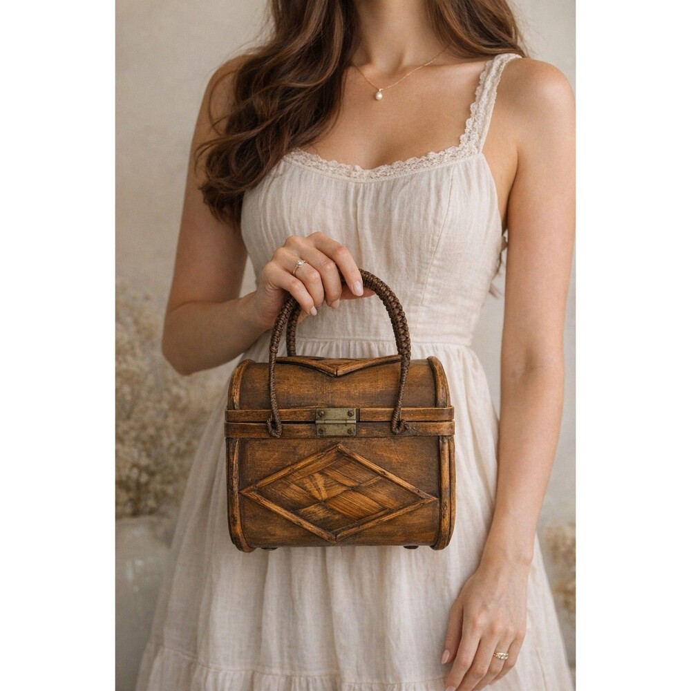 Vintage Wicker Rattan Handbag Mini Suitcase Basket Cottagecore Boho Picnic Decor